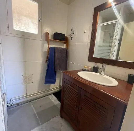 T2 Cap D'agde Bord Roquille Agde